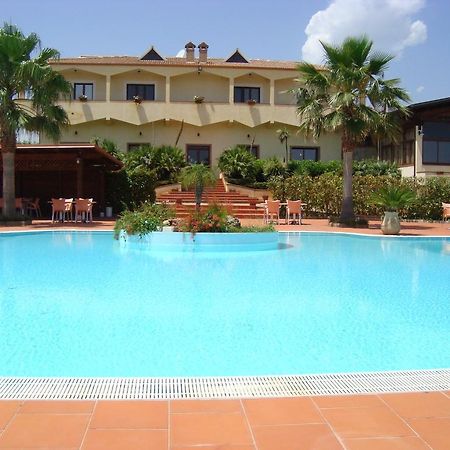 Tenuta Colle Degli Ulivi Sibari Luaran gambar