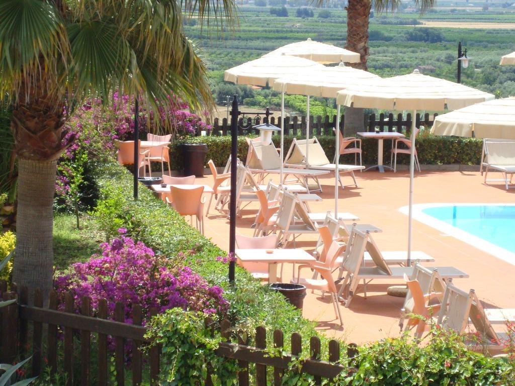 Tenuta Colle Degli Ulivi Sibari Bilik gambar