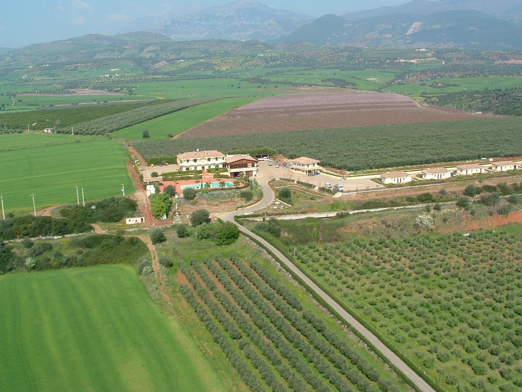 Tenuta Colle Degli Ulivi Sibari Luaran gambar